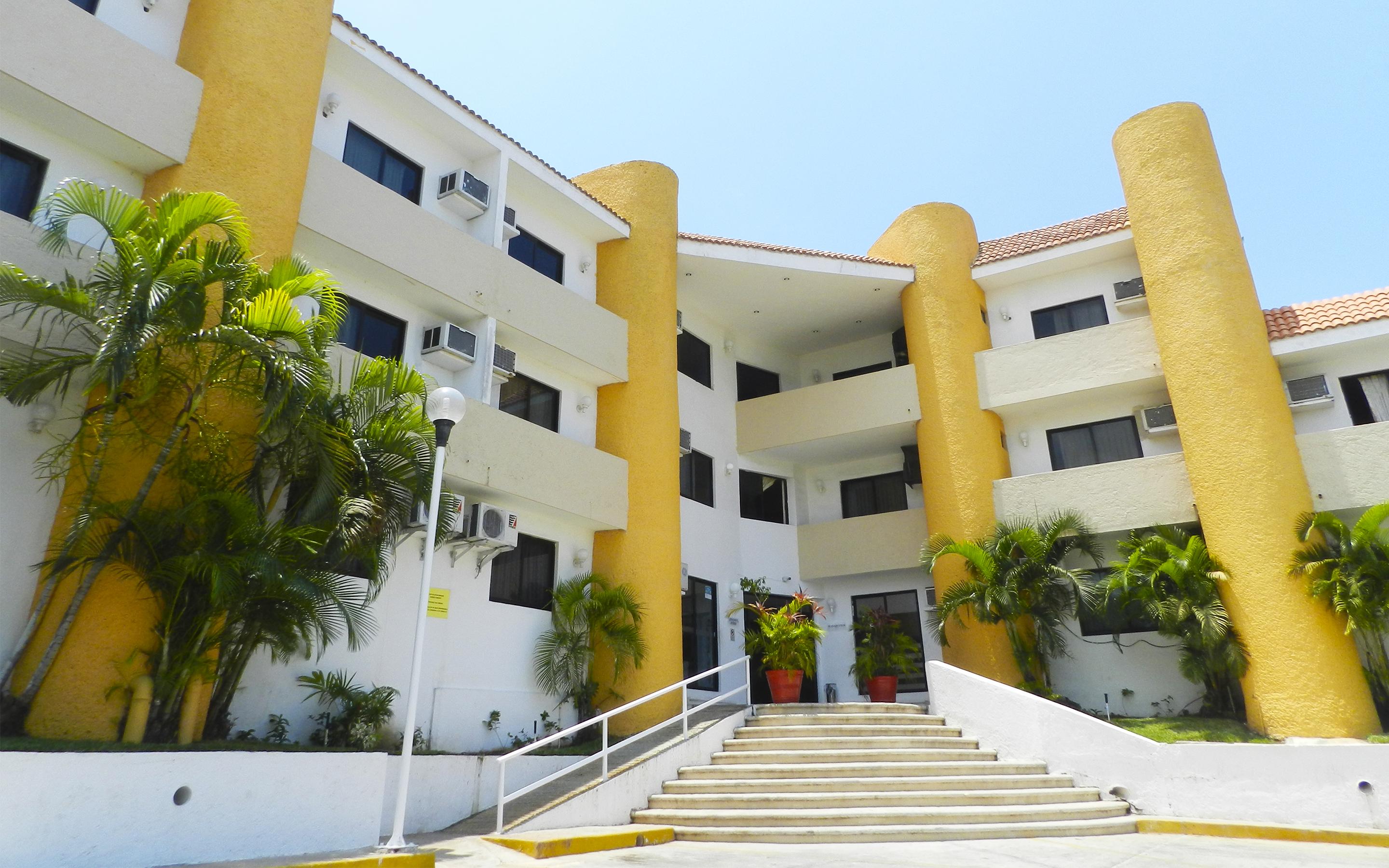 Hotel Uxulkah Campeche Exterior photo